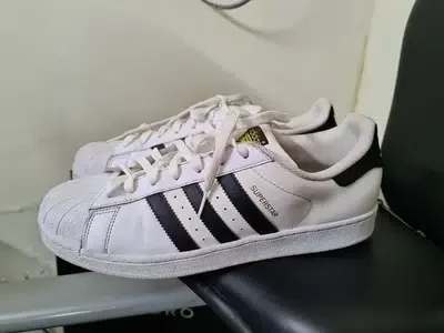 Adidas superstar