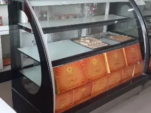 DISPLAY COUNTER AND CHILLER COUNTER