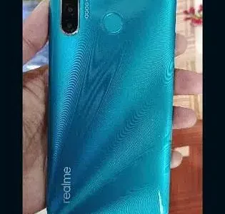 realme 5i