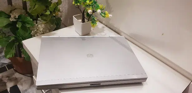 HP core i5 third generation laptop
